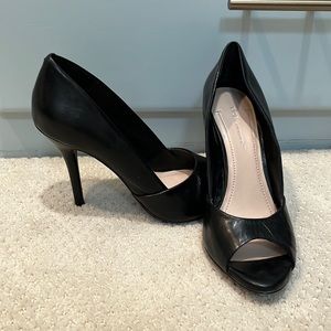 Black BCBG peep toe pumps